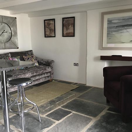 The Padstow Cottage With Breakfast At Rick Stein'S Seafood Restaurant Εξωτερικό φωτογραφία